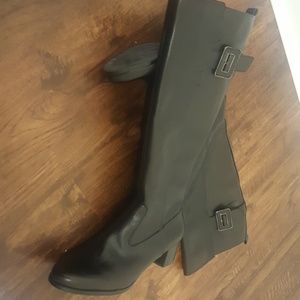 Black boots